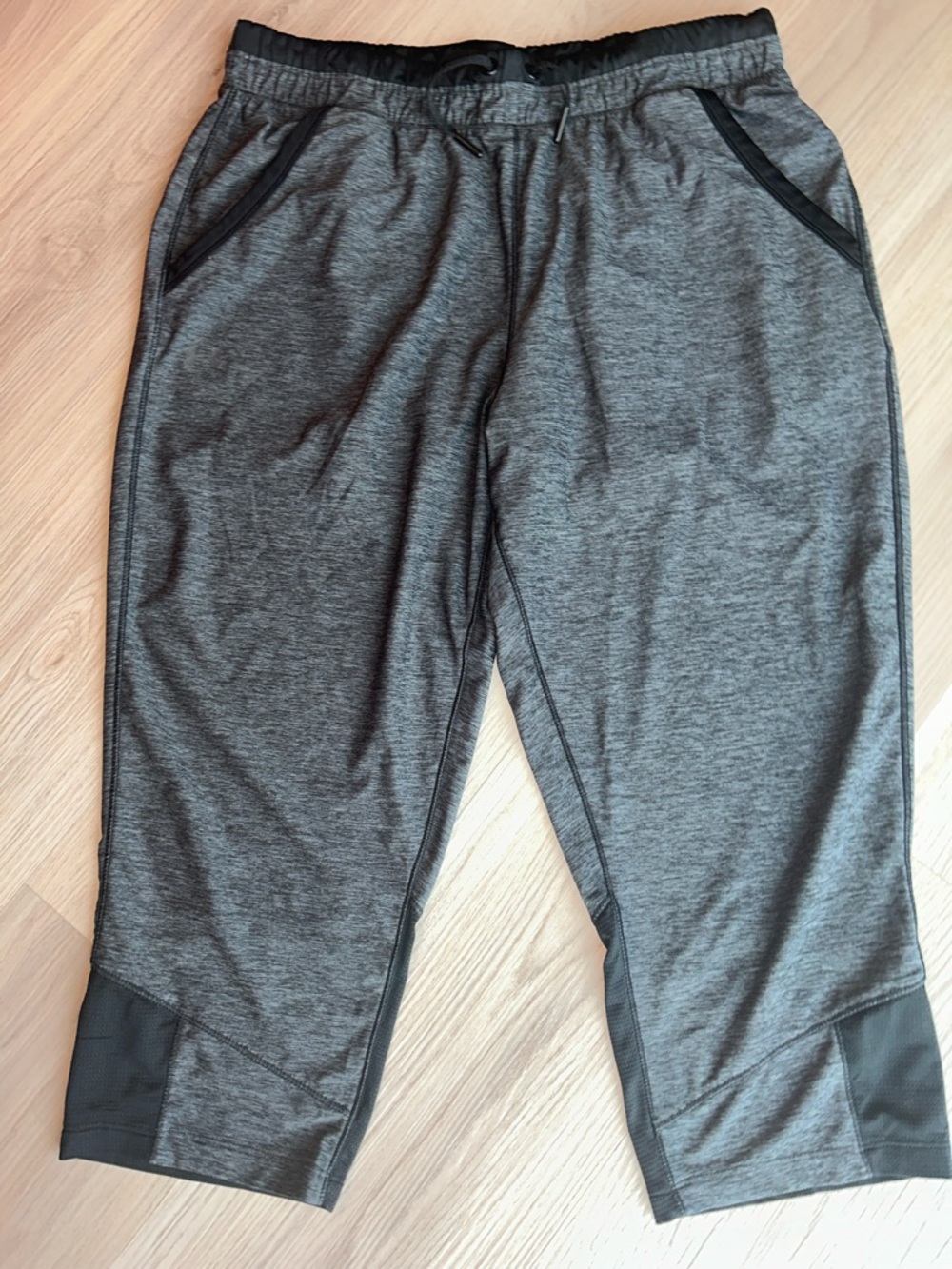 Under Armour Performance Jogger Pants M Navy Athletic Pockets Cropped